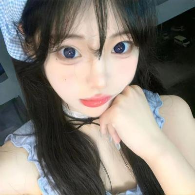 乳房与月亮